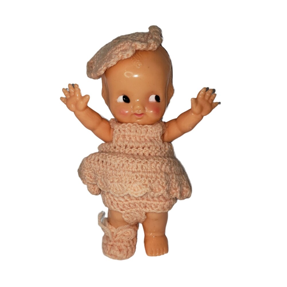 VINTAGE IRWIN HARD PLASTIC 6 INCH KEWPIE DOLL